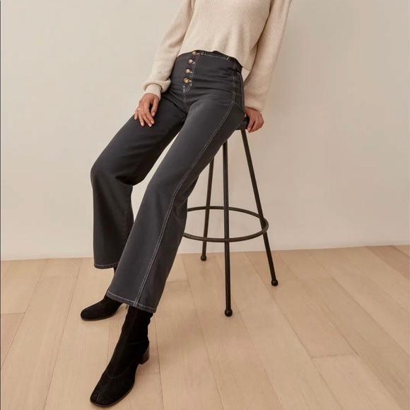 Reformation Lexi High Rise Wide Leg Jeans | in Washed Black color - Picture 4 of 5